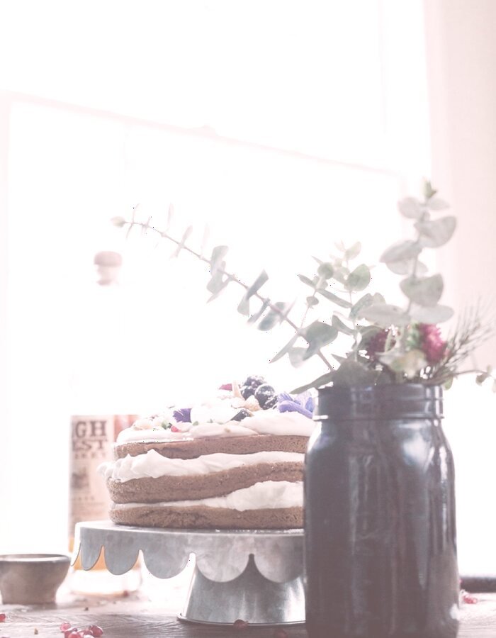 Modern Elegance wedding cake